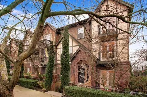 509 W D W Olympic Pl, Seattle, WA 98119