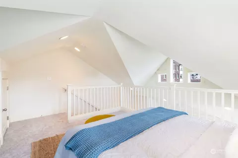 106 17th Ave #A, Seattle, WA 98122 photo 17