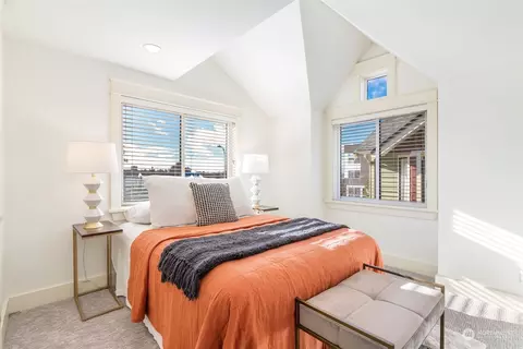106 17th Ave #A, Seattle, WA 98122 photo 23
