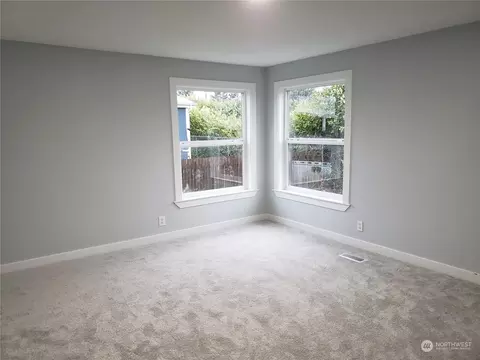1935 Pine Cone Ave #107, Enumclaw, WA 98022 photo 12