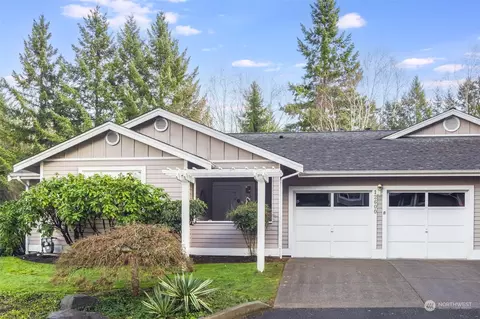12600 Deer Park Ln NW, Silverdale, WA 98383