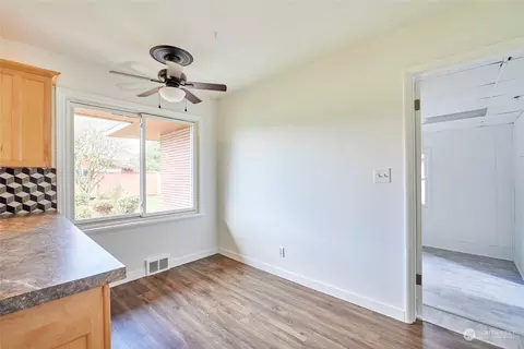 701 Madison St, Everett, WA 98203 photo 12