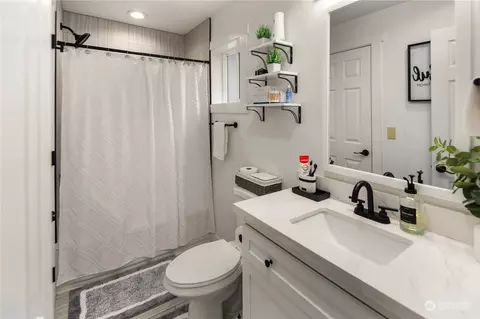 7704 Cascade Dr, Everett, WA 98203 photo 16