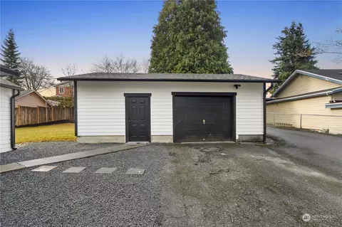 7704 Cascade Dr, Everett, WA 98203 photo 28