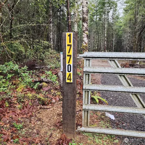 17704 144th St NW, Gig Harbor, WA 98329