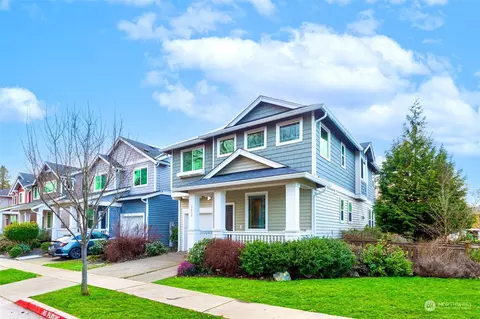 6638 High Point Dr SW, Seattle, WA 98126