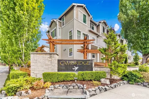 11832 NE 162nd Ct #6-4, Bothell, WA 98011