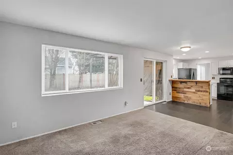 4015 218th St E, Spanaway, WA 98387 photo 12
