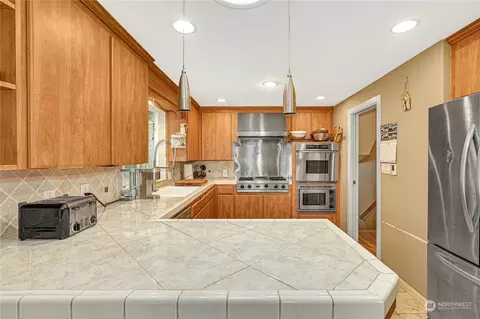 18924 37th Ave NE, Lake Forest Park, WA 98155 photo 14