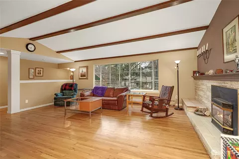 18924 37th Ave NE, Lake Forest Park, WA 98155 photo 9
