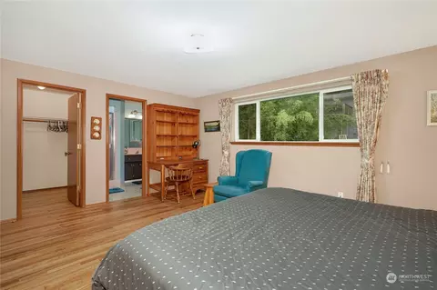18924 37th Ave NE, Lake Forest Park, WA 98155 photo 18