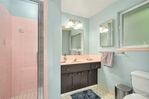 18924 37th Ave NE, Lake Forest Park, WA 98155 photo 19