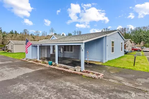 214 Chapman Rd #16, Castle Rock, WA 98611
