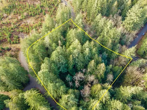 4881 Feigley Rd W, Port Orchard, WA 98367