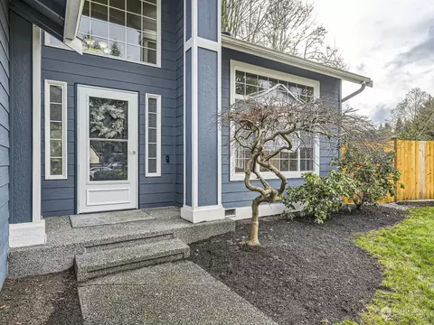 Exterior - 12433 52nd Dr SE, Everett, WA 98208 photo 2 of 6