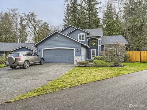 Exterior - 12433 52nd Dr SE, Everett, WA 98208 photo 3 of 6