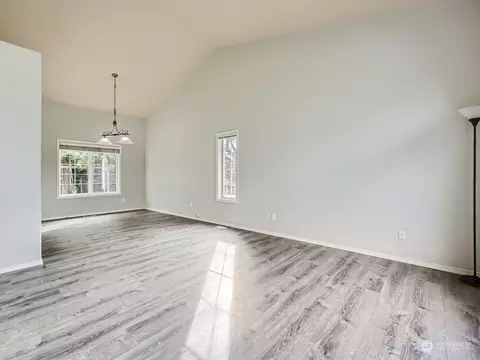 Living - 12433 52nd Dr SE, Everett, WA 98208 photo 1 of 6