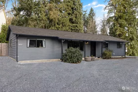 8211 71st Pl SE, Snohomish, WA 98290