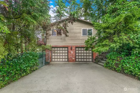 1323 203rd Pl SW, Lynnwood, WA 98036