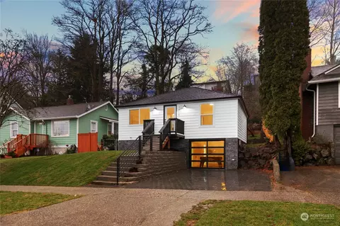 7916 15th Ave SW, Seattle, WA 98106