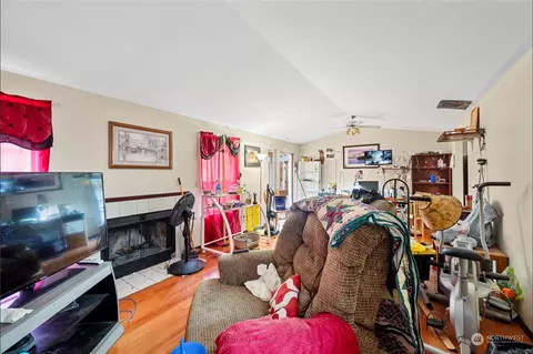 227 97th St SE, Everett, WA 98208 photo 7