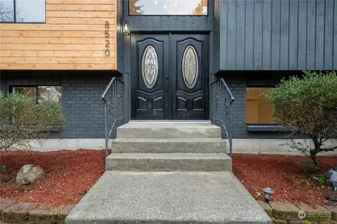 8520 Vistarama Ave, Everett, WA 98208 photo 4