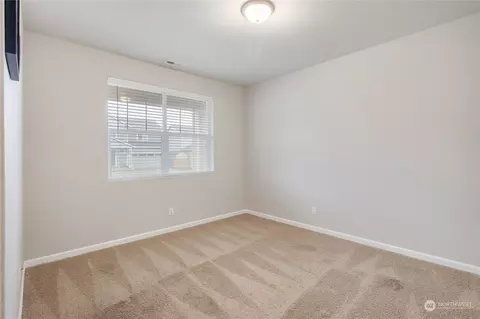 885 Riley Dr E, Enumclaw, WA 98022 photo 7