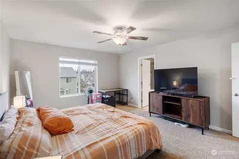 885 Riley Dr E, Enumclaw, WA 98022 photo 21