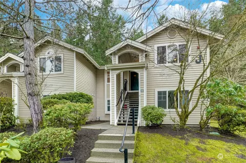 2300 Jefferson Ave NE #J240, Renton, WA 98056