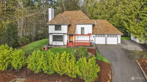 20506 NE 177th St, Woodinville, WA 98077