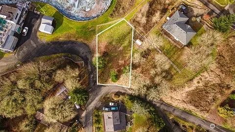 417 SE Parkhill Dr, Chehalis, WA 98532