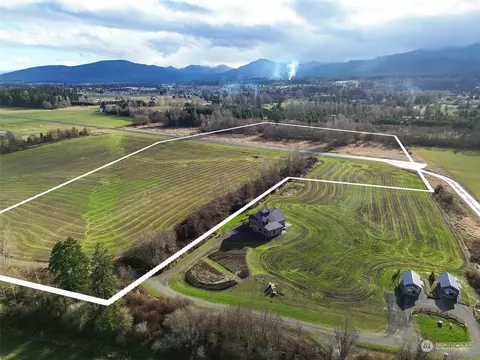 9999 Dorothy Hunt Rd, Sequim, WA 98382