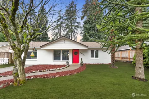 16725 N Park Ave N, Shoreline, WA 98133
