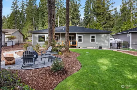 210 E Saint Andrews Dr, Shelton, WA 98584