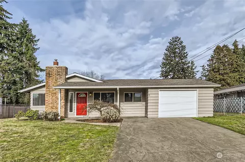 1919 200th Pl SW, Lynnwood, WA 98036