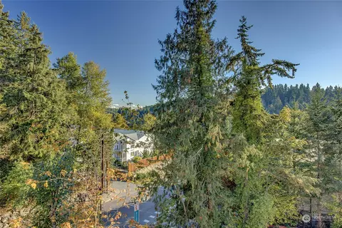 8911 NE 173rd Pl #C, Bothell, WA 98011 photo 25