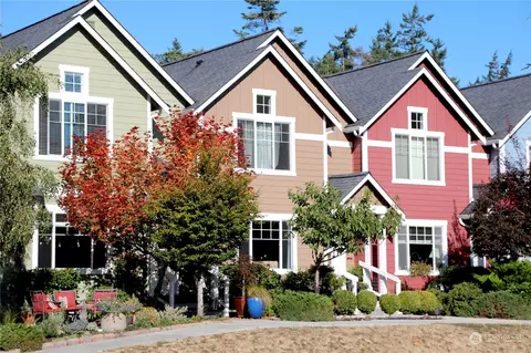 102 NW Wilkes St #102, Coupeville, WA 98239