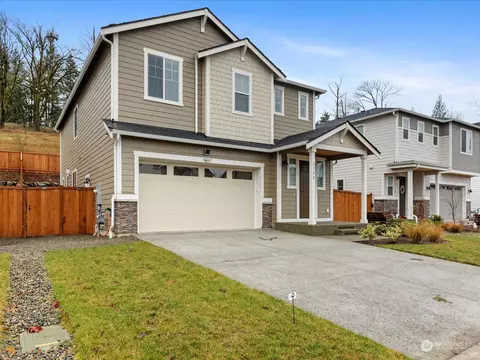 9752 Prospect Pl, Gig Harbor, WA 98332