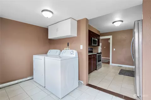 Other - 1201 E Marine View Dr, Everett, WA 98201 photo 3 of 6