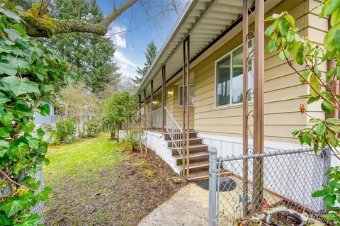12640 NE 194th St, Bothell, WA 98011 photo 2