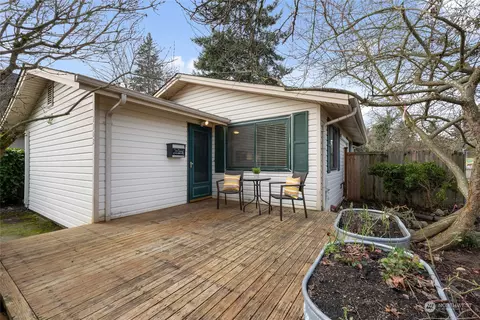 1102 S Madison St, Tacoma, WA 98405