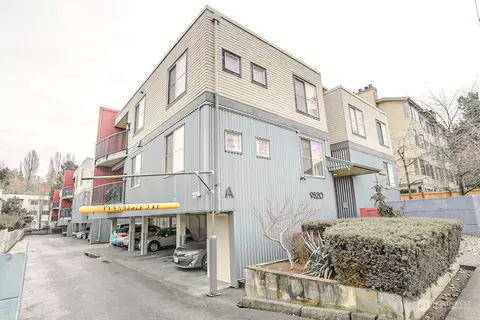 9520 1st Ave NE #C202, Seattle, WA 98115