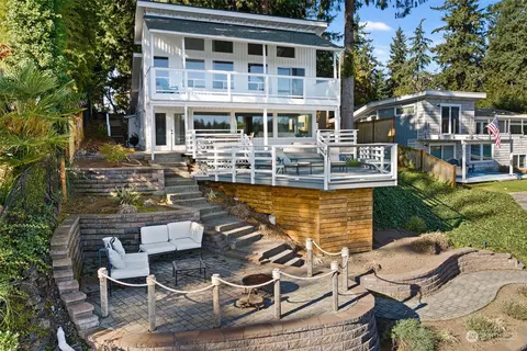 4107 Forest Beach Dr NW, Gig Harbor, WA 98335