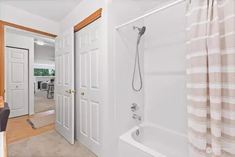 Bath - 2201 192nd St SE #R202, Bothell, WA 98012 photo 1 of 2