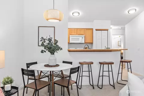 Kitchen - 2201 192nd St SE #R202, Bothell, WA 98012 photo 5 of 5