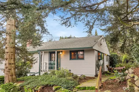 933 NW 96th St, Seattle, WA 98117
