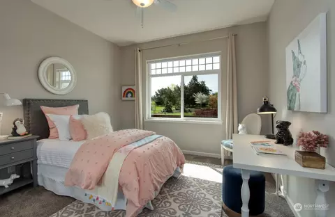 Bedroom - 132 Timothy Ln, Sequim, WA 98382 photo 3 of 4