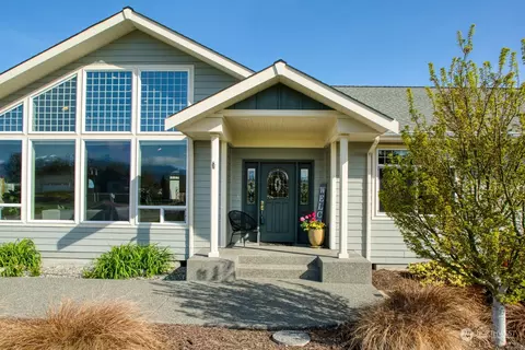 Exterior - 132 Timothy Ln, Sequim, WA 98382 photo 7 of 15