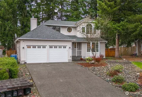 19110 SE 271st Ct, Covington, WA 98042
