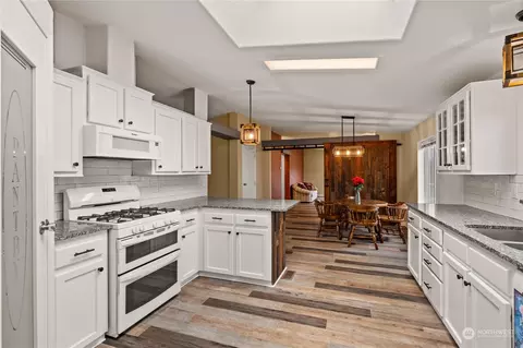 901 W Hendrickson Rd, Sequim, WA 98382 photo 17